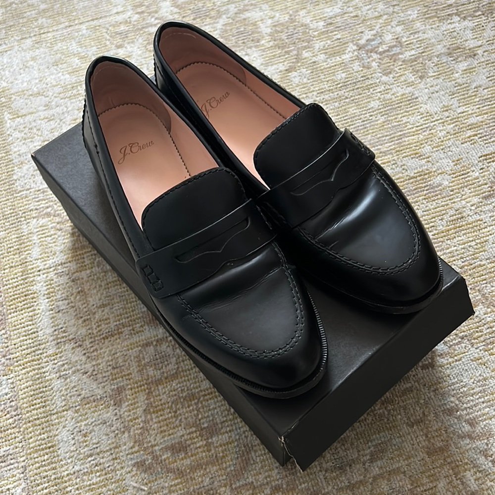 Classic tab loafer in spazzolato leather